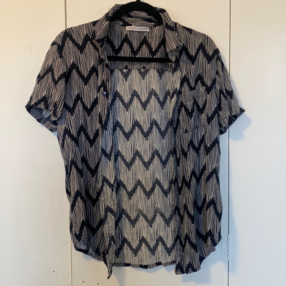 Another Influencer short sleeve button shirt